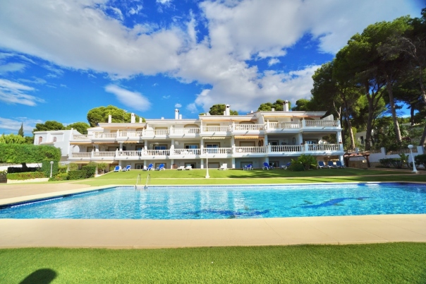 2 bed apartments - flats in Moraira