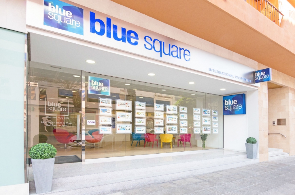 Blue Square - Estate Agent Moraira