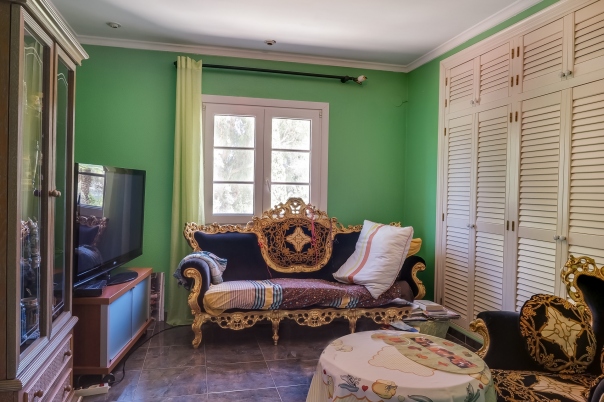 6 bed villa in Denia