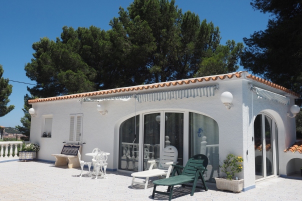 6 bed villa in Denia
