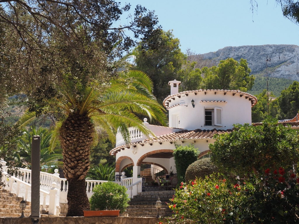 6 bed villa in Denia