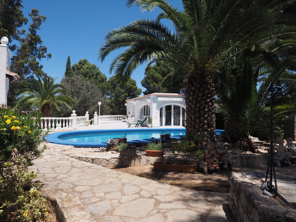 6 bed villa in Denia