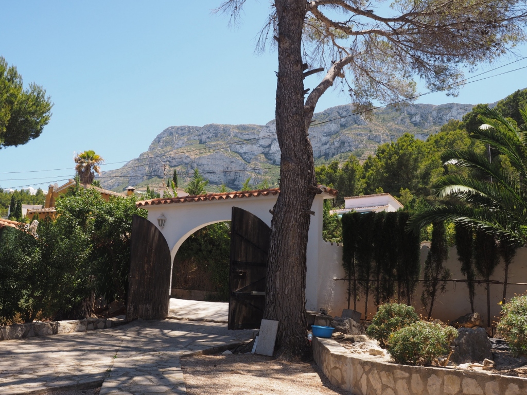 6 bed villa in Denia