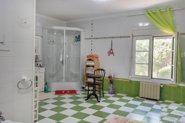 6 bed villa in Denia