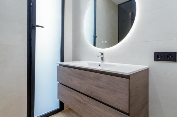 5 bed villa in Albir