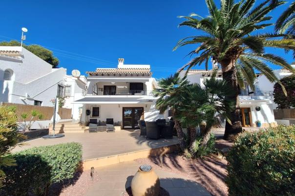 3 bed villa in Moraira