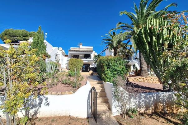 3 bed villa in Moraira