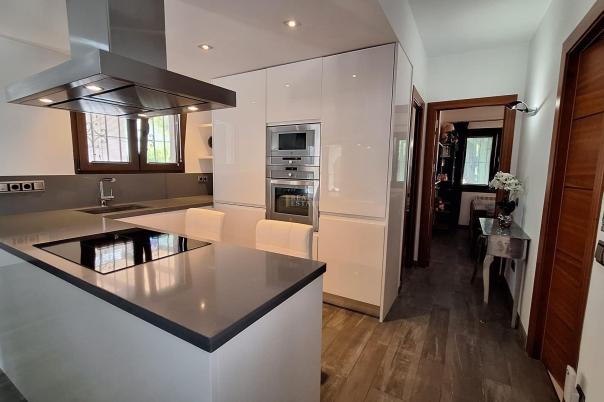 3 bed villa in Moraira