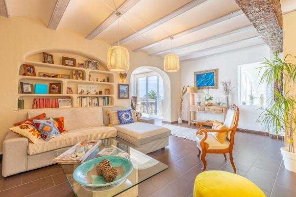 4 bed villas in Moraira