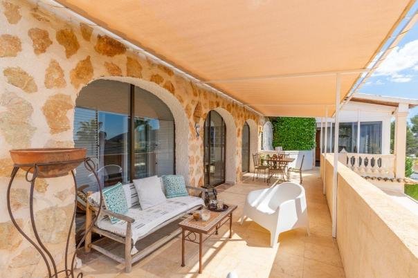 4 bed villas in Moraira