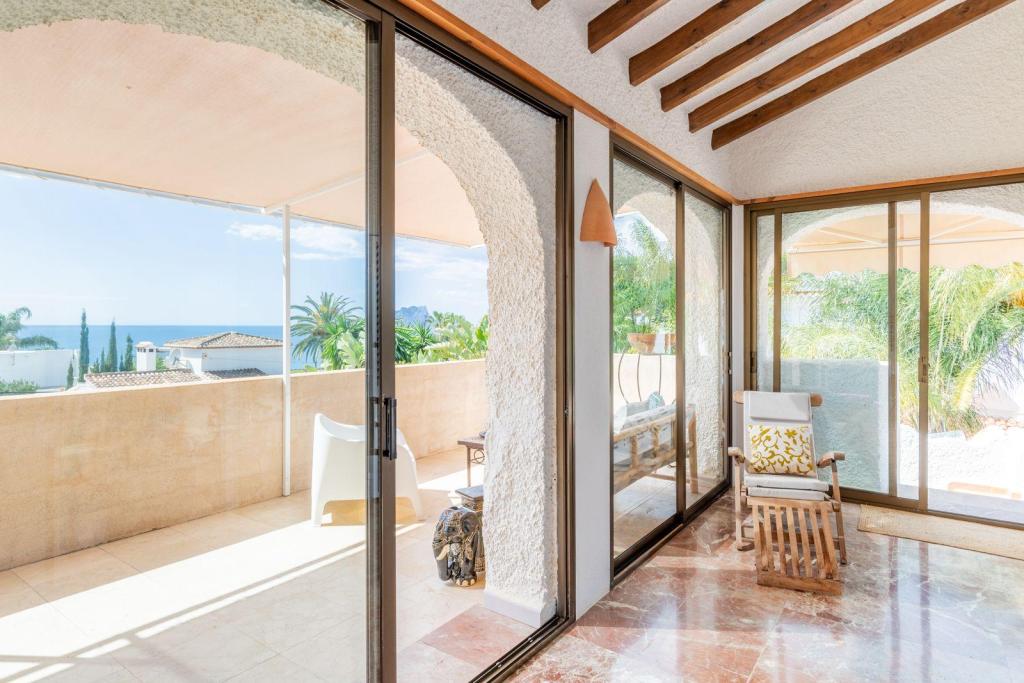 4 bed villas in Moraira