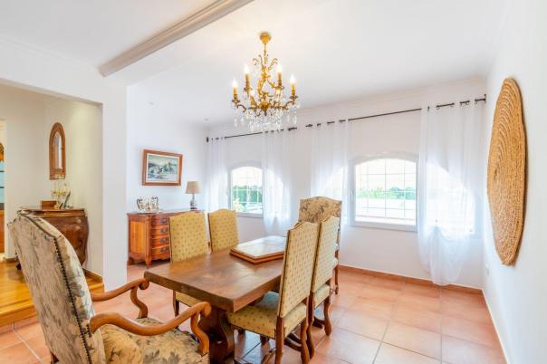4 bed villas in Moraira