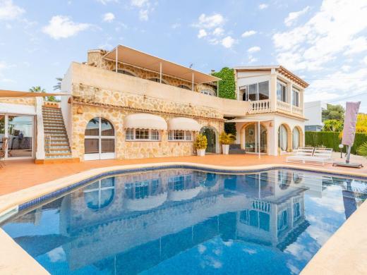 4 bed villas in Moraira