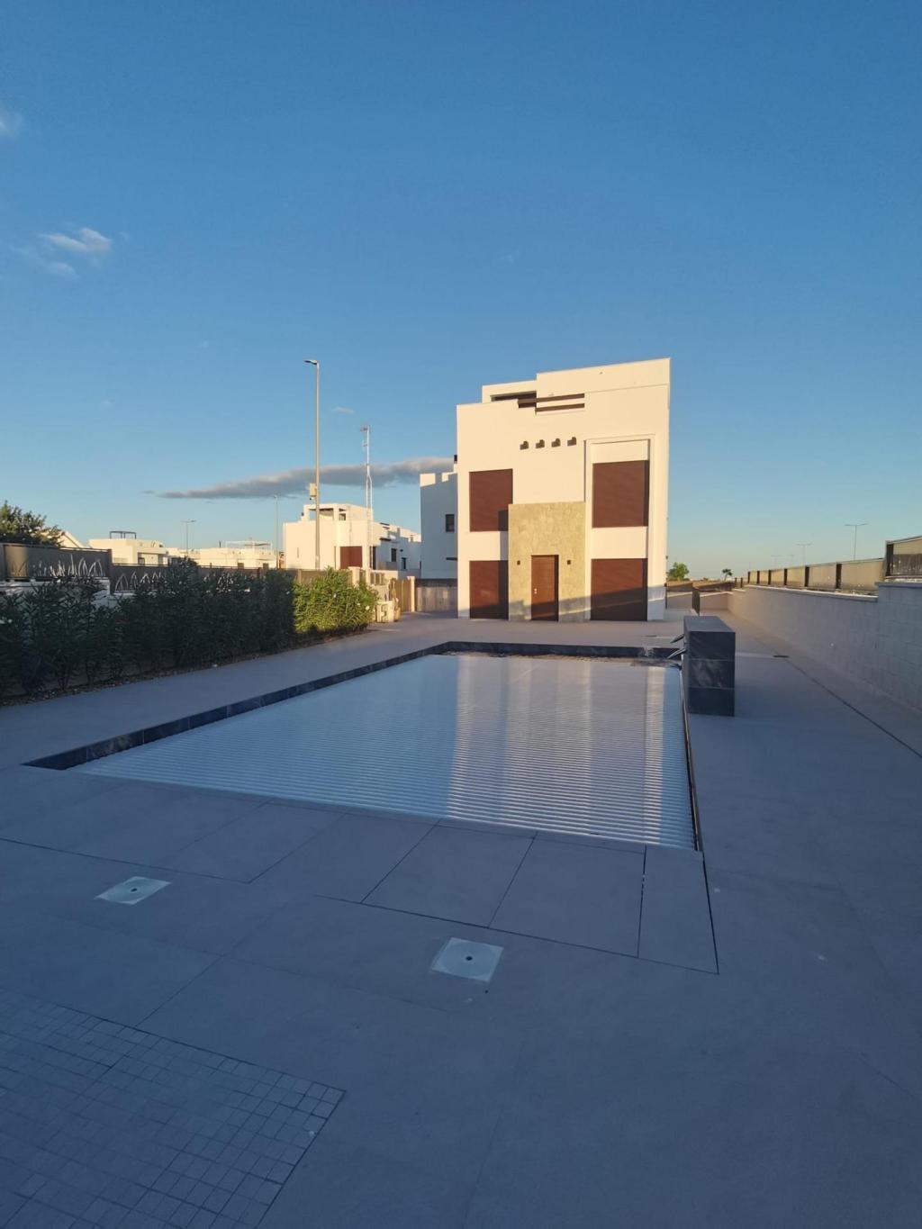 3 bed villa in Los Montesinos
