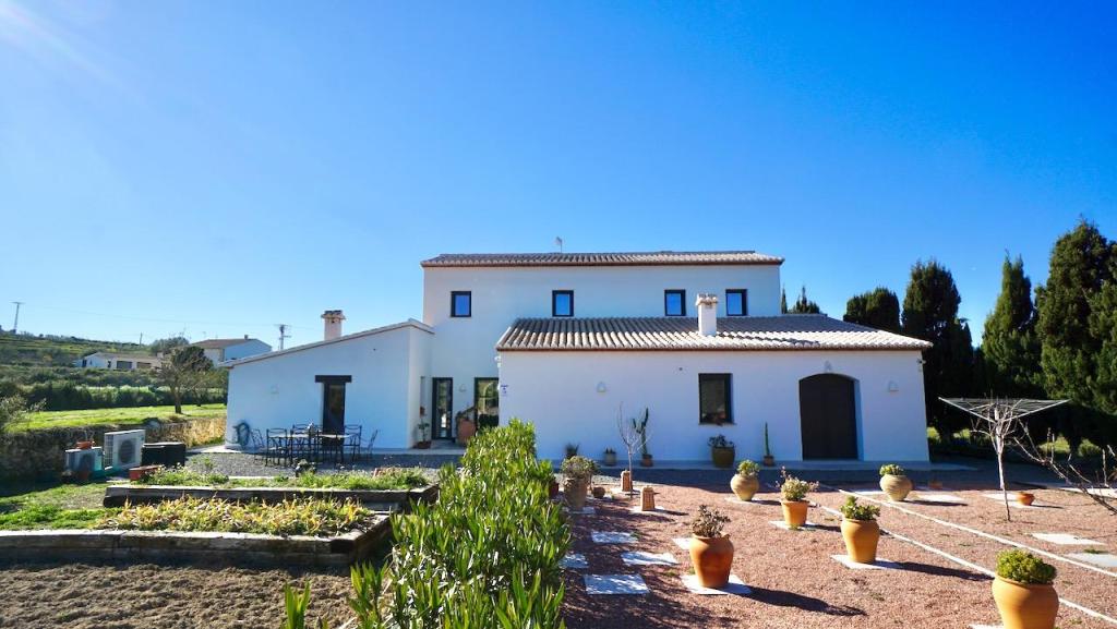 3 bed country houses - fincas in Benissa