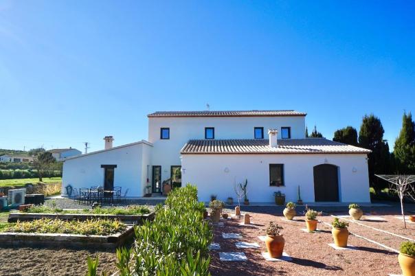3 bed country houses - fincas in Benissa