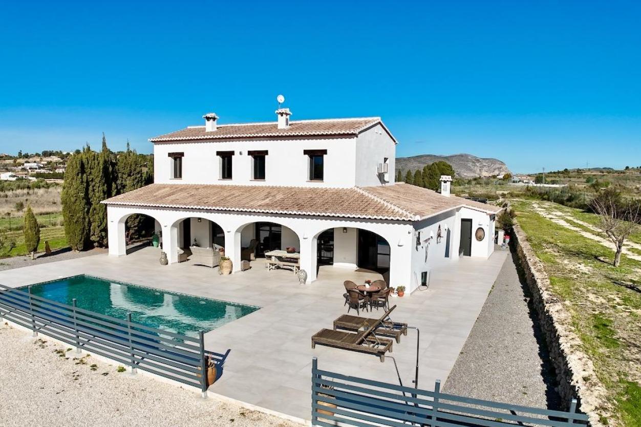 3 bed country houses - fincas in Benissa