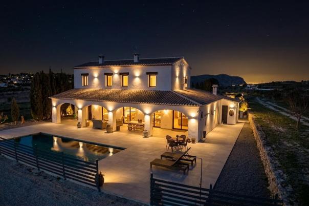 3 bed country houses - fincas in Benissa