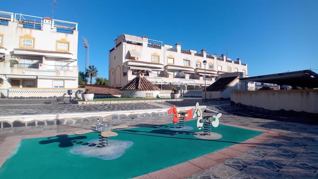 2 bed apartment in Santa Pola