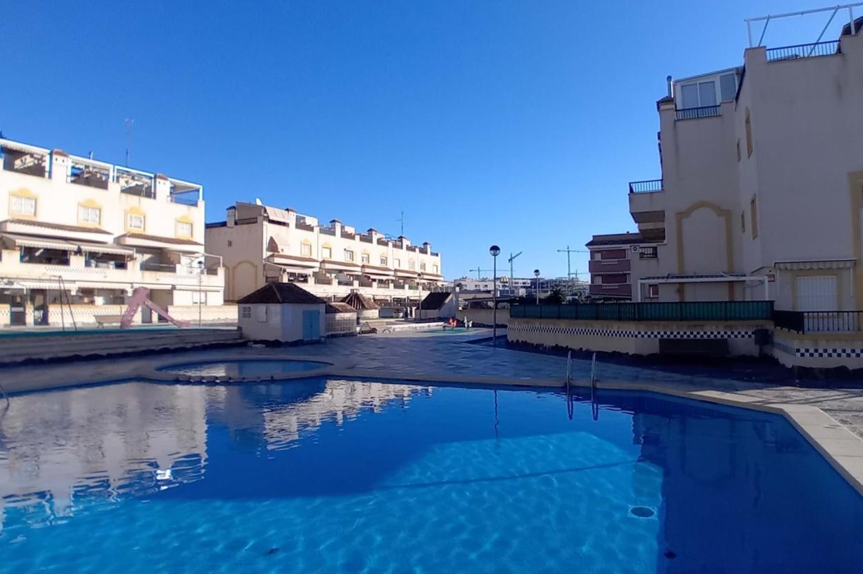 2 bed apartment in Santa Pola