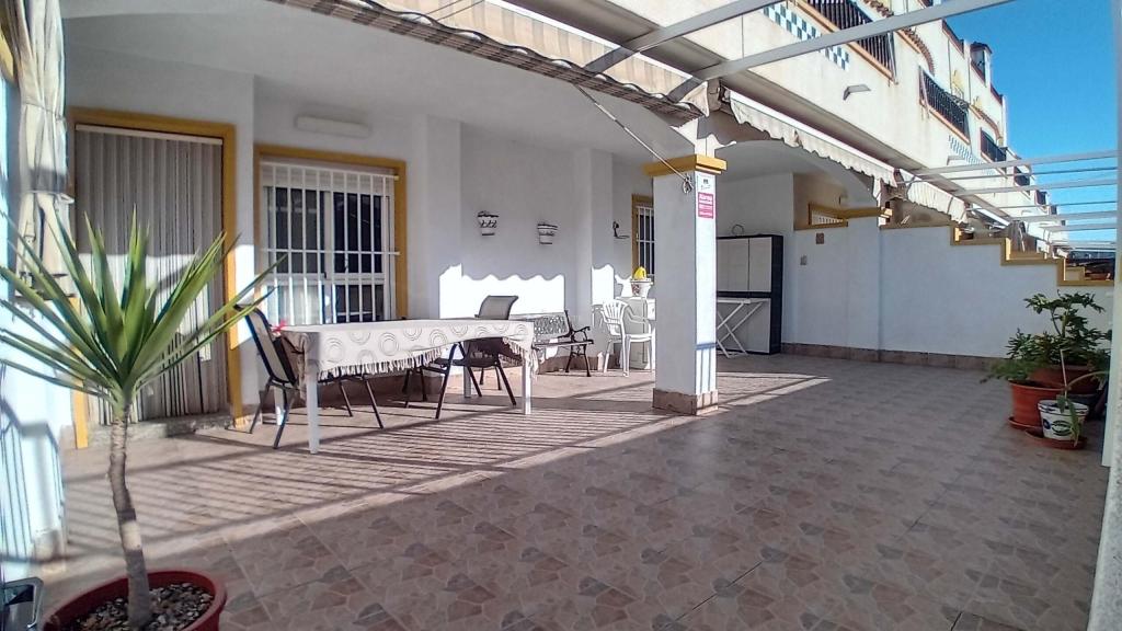 2 bed apartment in Santa Pola