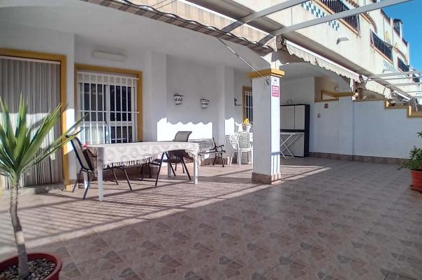 2 bed apartment in Santa Pola