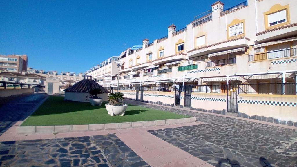 2 bed apartment in Santa Pola
