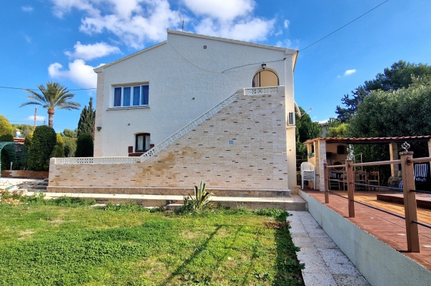 4 bed villa in Calp