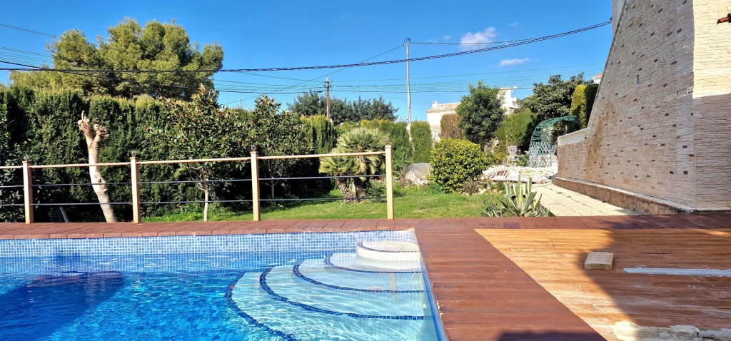 4 bed villa in Calp