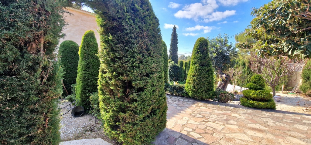 4 bed villa in Calp