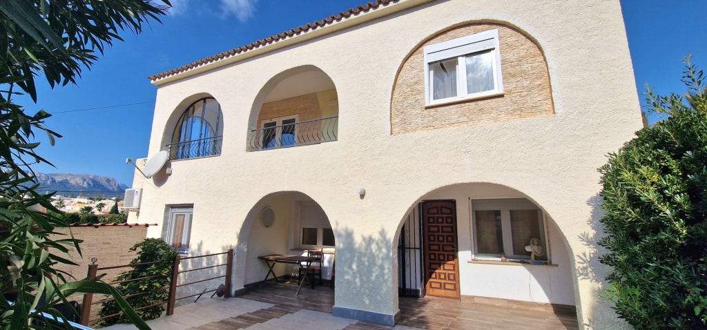4 bed villa in Calp