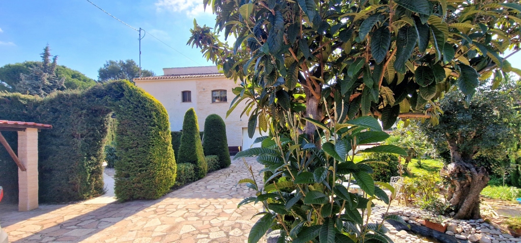 4 bed villa in Calp