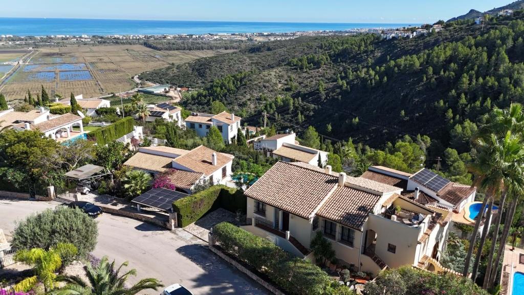 6 bed villa in Pego