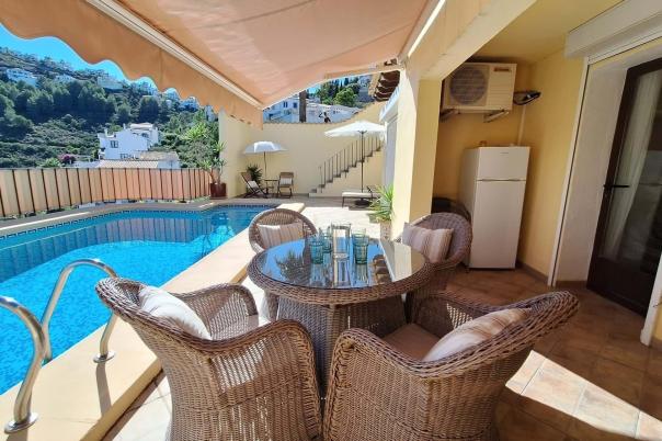 6 bed villa in Pego