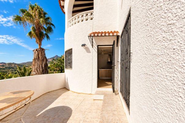 4 bed villa in Callosa de Ensarriá