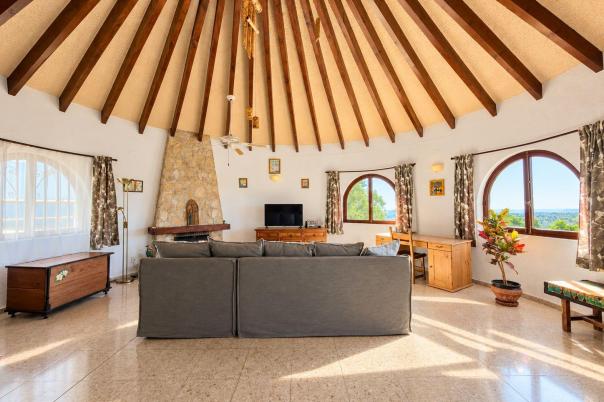 4 bed villa in Callosa de Ensarriá