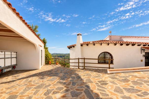 4 bed villa in Callosa de Ensarriá