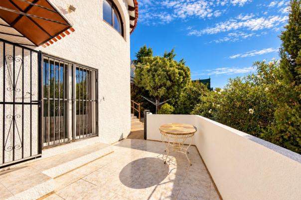4 bed villa in Callosa de Ensarriá