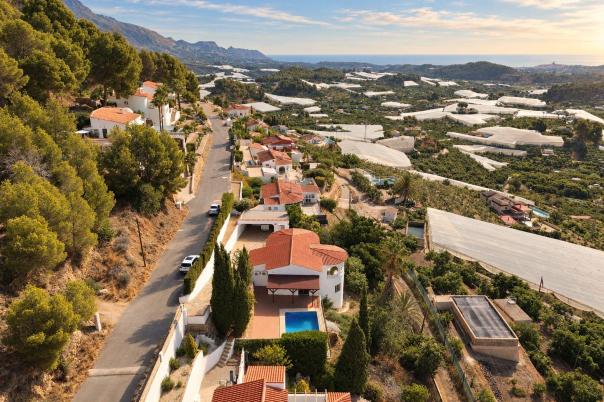 4 bed villa in Callosa de Ensarriá