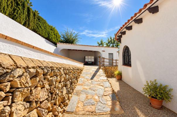 4 bed villa in Callosa de Ensarriá