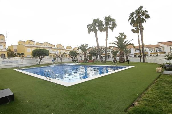 3 bed bungalow in Santa Pola