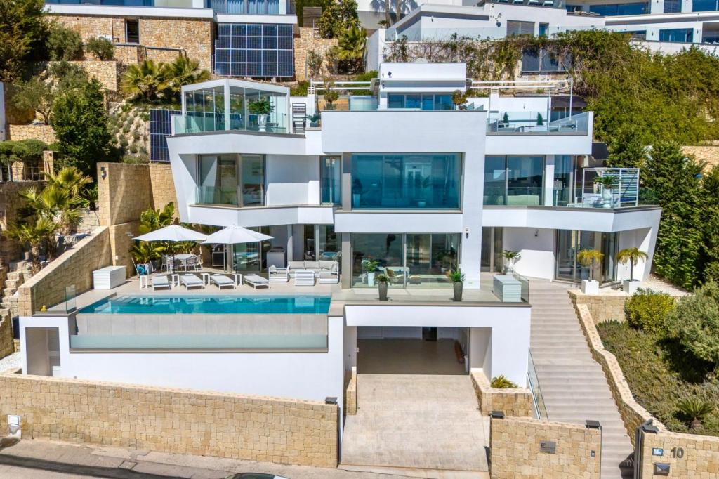 4 bed villa in Moraira