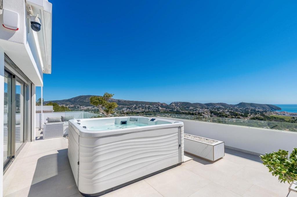 4 bed villa in Moraira
