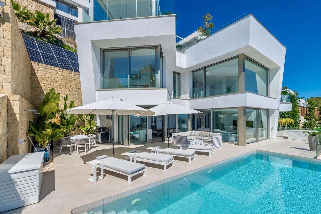4 bed villa in Moraira