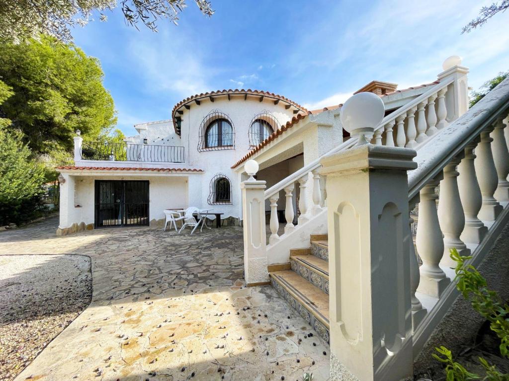 4 bed casa / chalet in Calpe