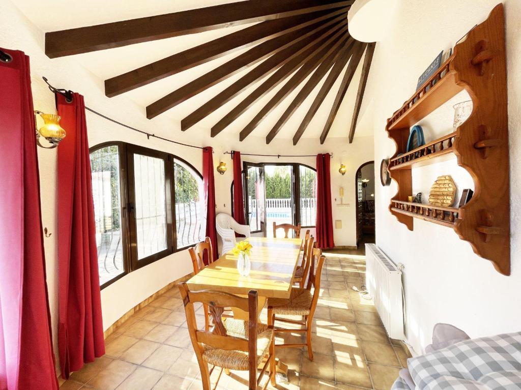 4 bed casa / chalet in Calpe