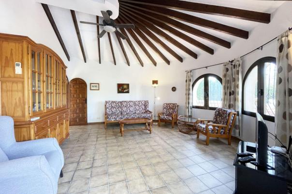 4 bed casa / chalet in Calpe