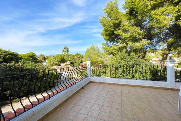 4 bed casa / chalet in Calpe