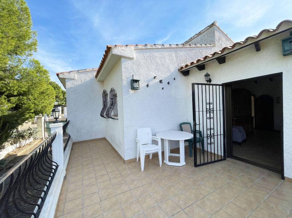 4 bed casa / chalet in Calpe