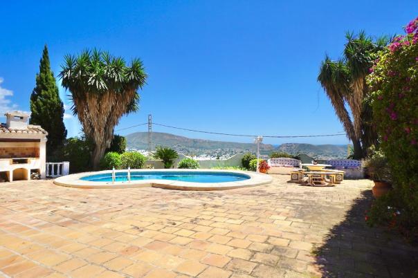 3 bed villas in Moraira